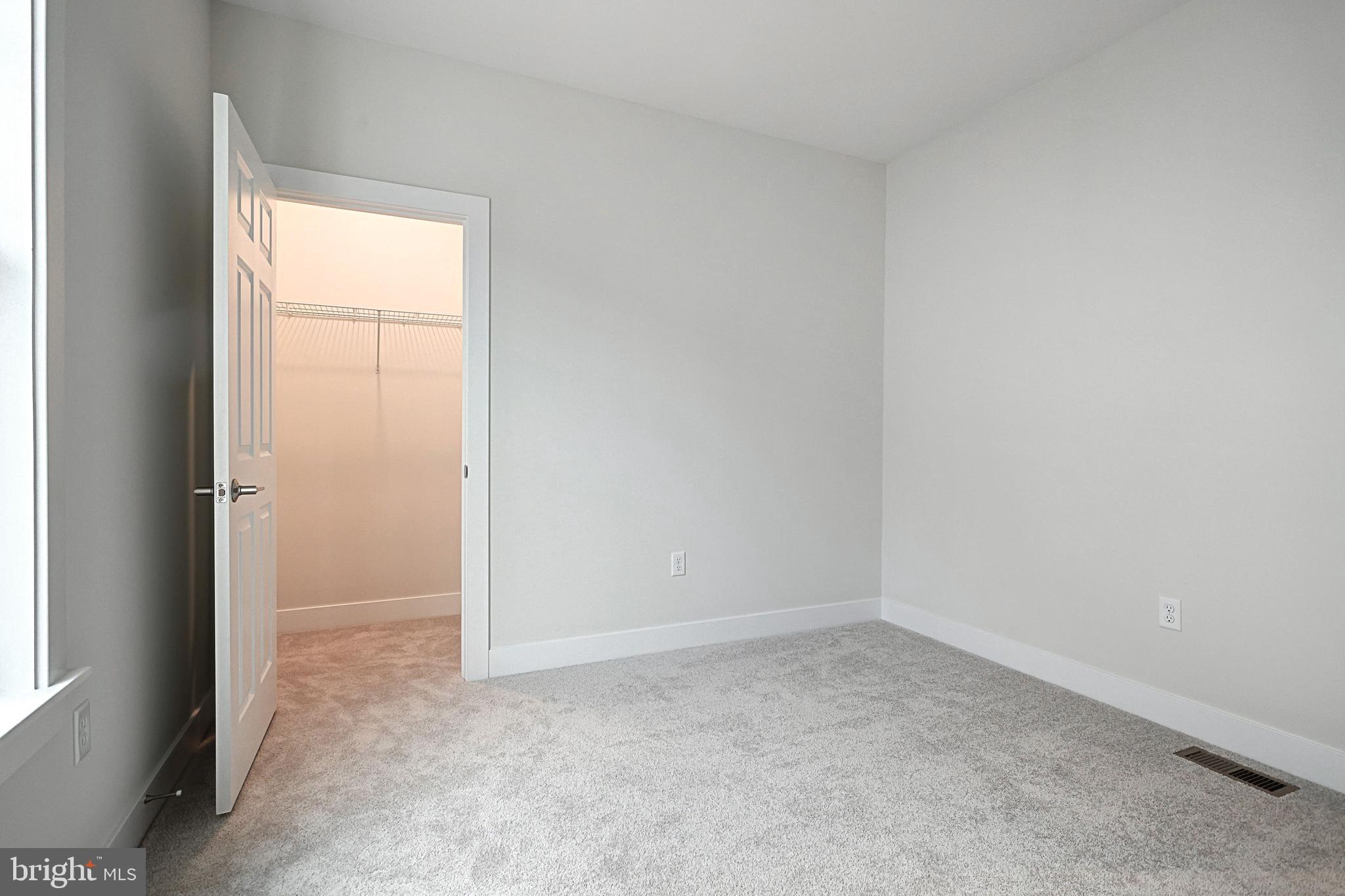 HOME TOWNE SQUARE - Residential