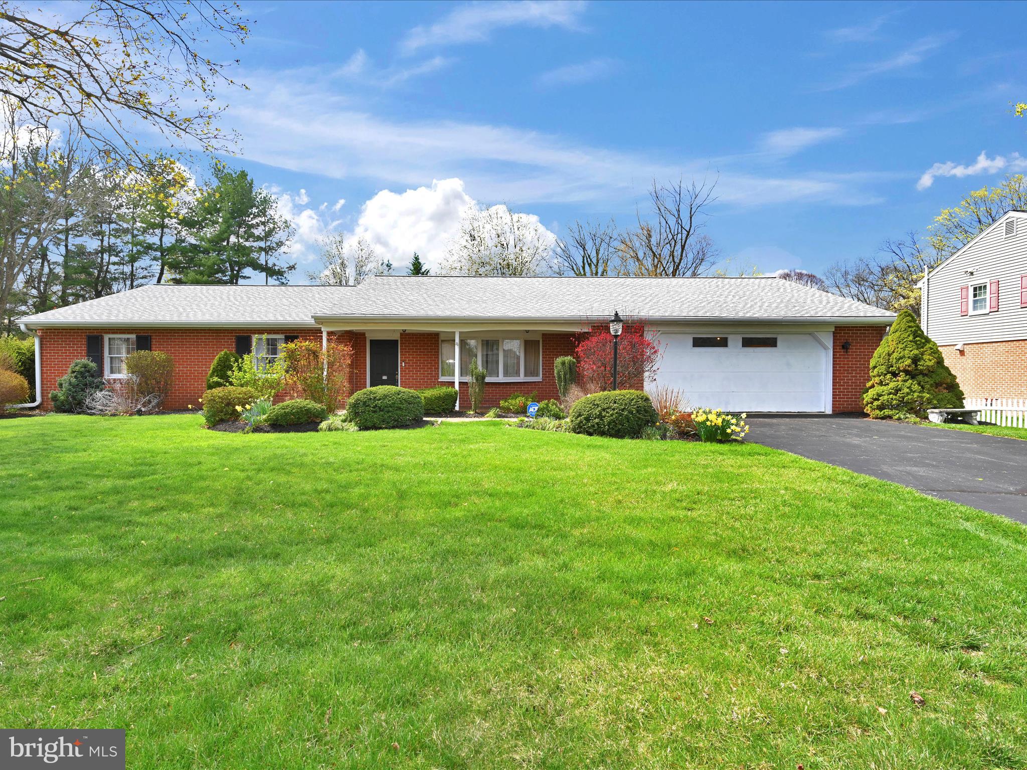 BLOOMINGDALE - Residential