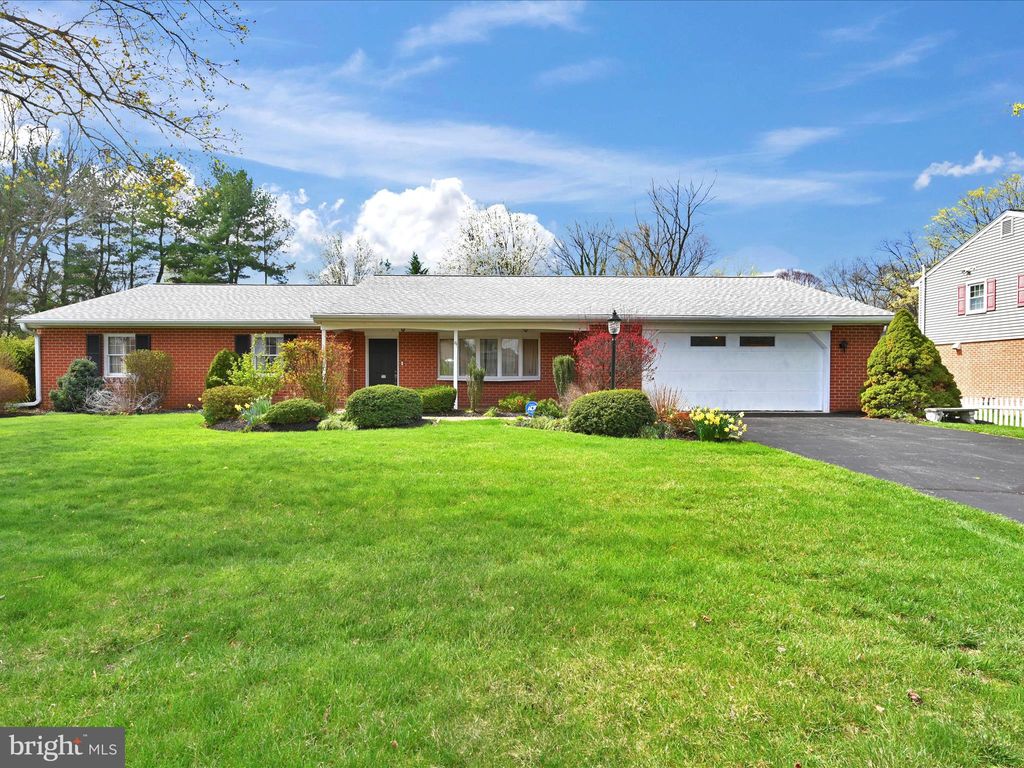 Photo of 1950 Rachael Drive, LANCASTER, PA 17601 (MLS # PALA2066644)