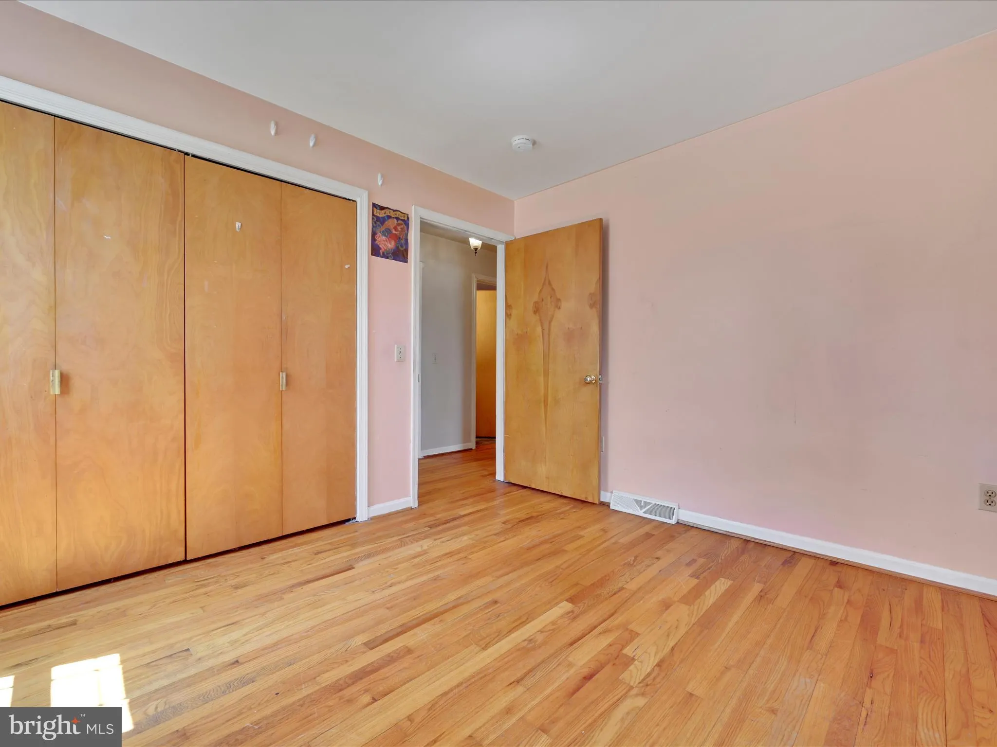 Lancaster, Pennsylvania 17601, United States, 3 Bedrooms Bedrooms, ,2 BathroomsBathrooms,Residential,Pending,100812