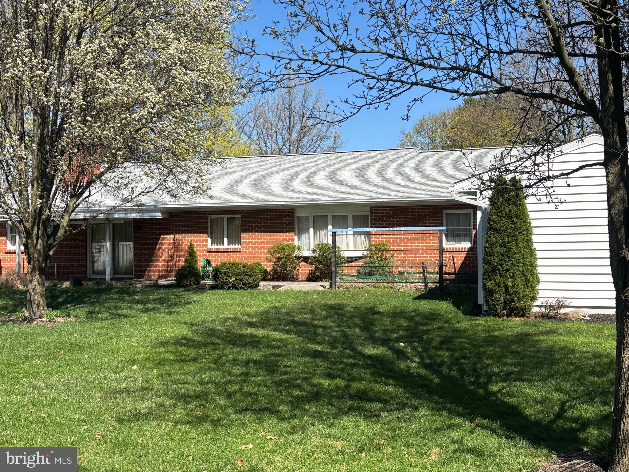 BLOOMINGDALE - Residential