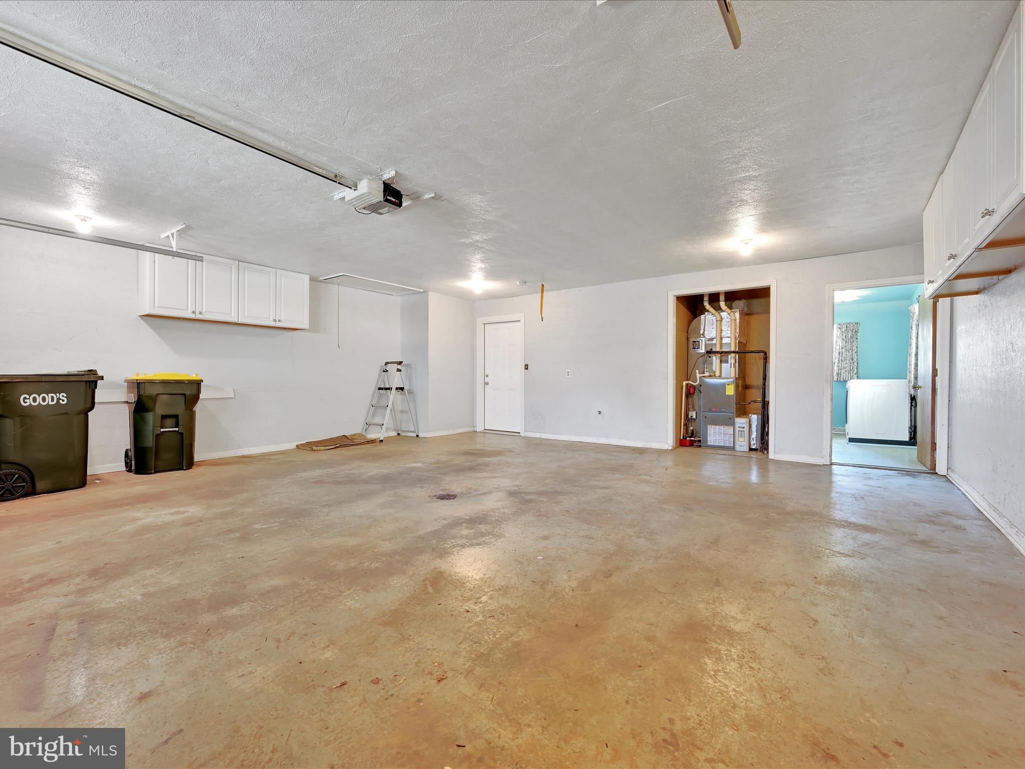 BLOOMINGDALE - Residential