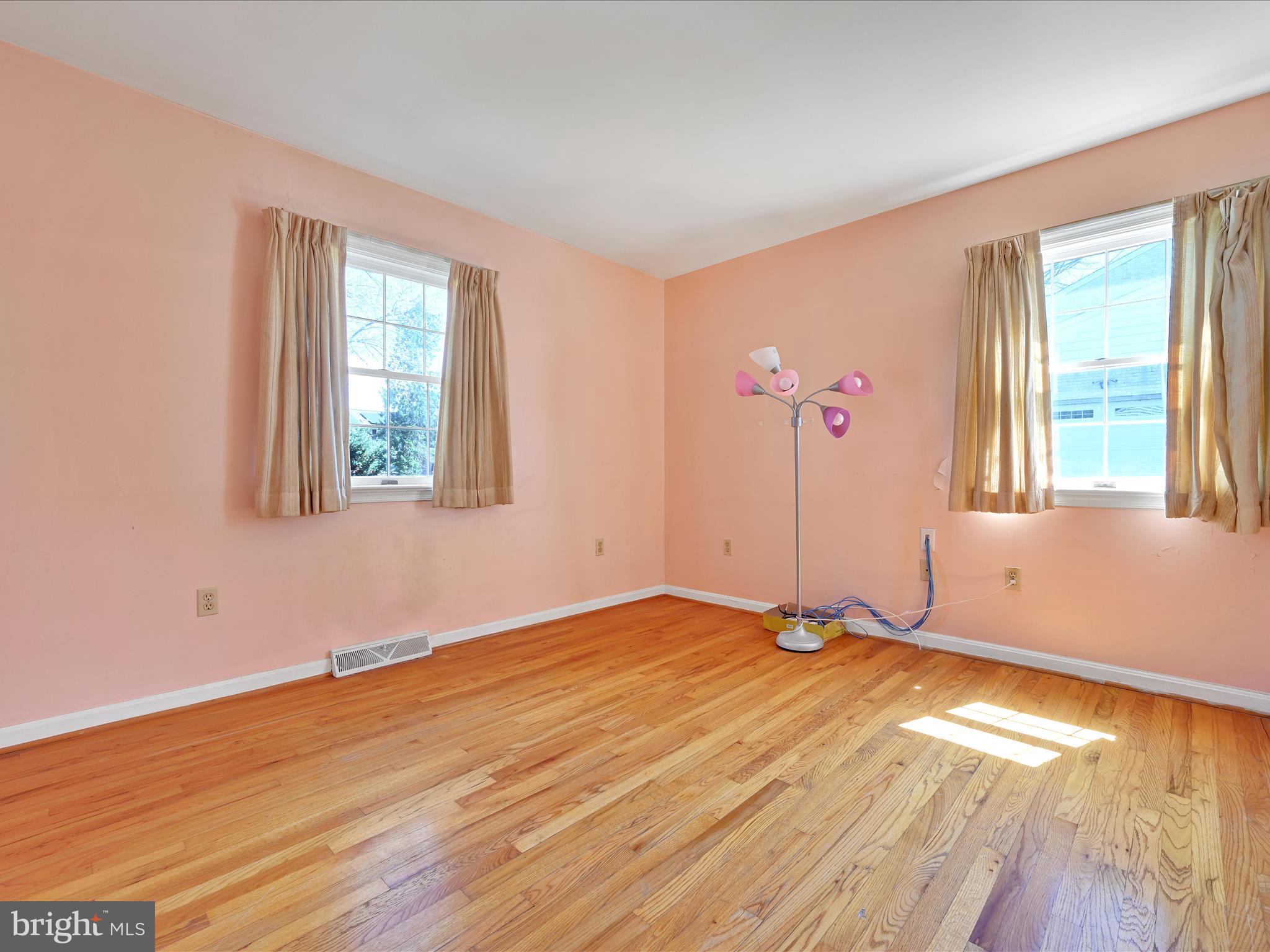 BLOOMINGDALE - Residential