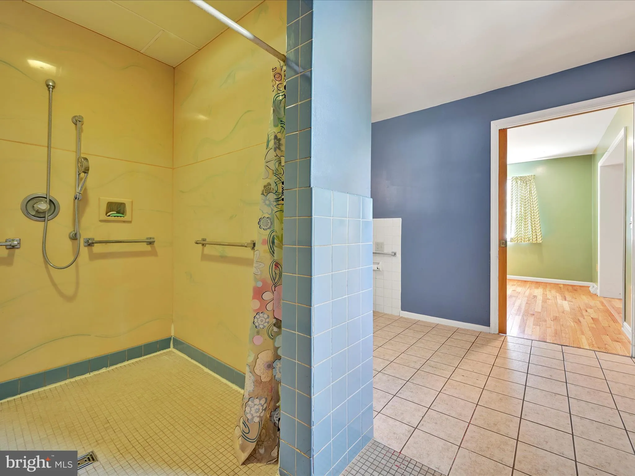 Lancaster, Pennsylvania 17601, United States, 3 Bedrooms Bedrooms, ,2 BathroomsBathrooms,Residential,Pending,100812