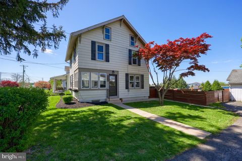 Photo of 146 Elmwood Road, LANCASTER, PA 17602 (MLS # PALA2068970)