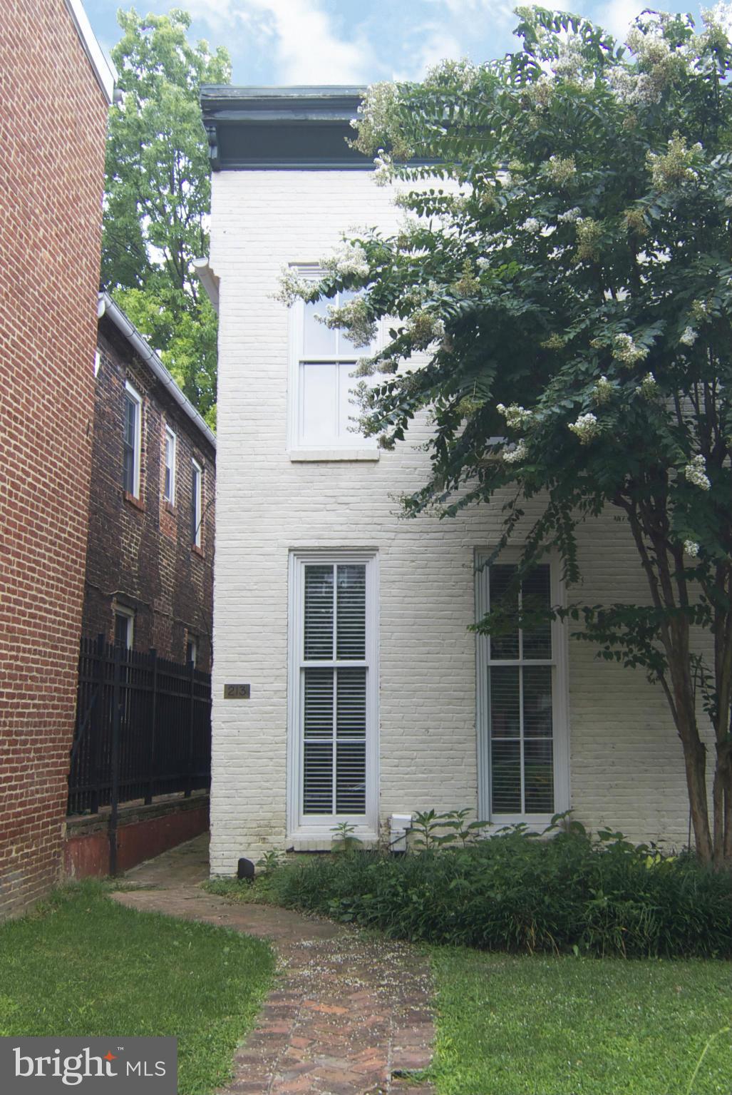 FEDERAL HILL HISTORIC DISTRICT - Residential Lease
