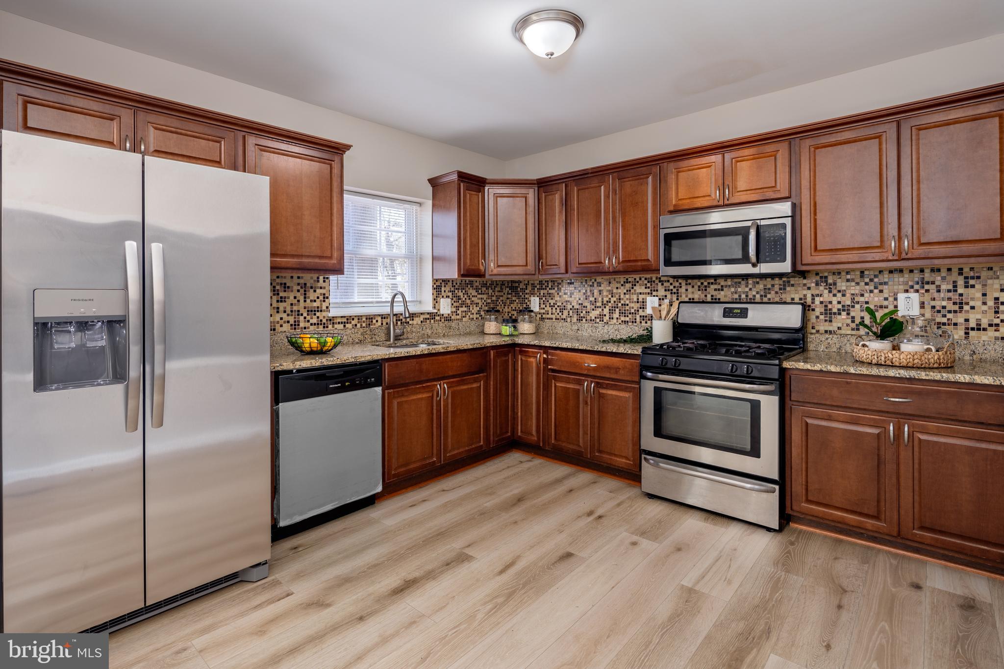 KENWOOD - Residential