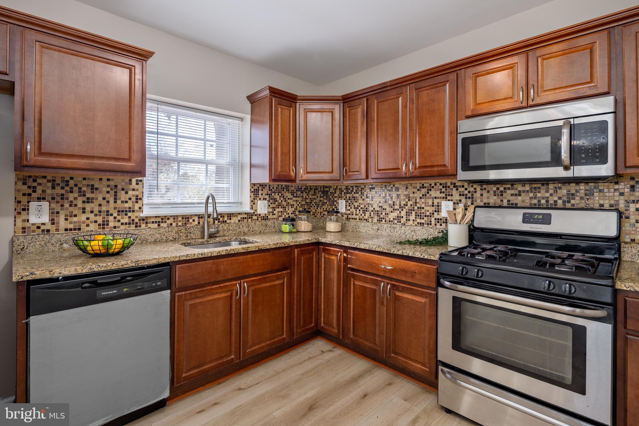 KENWOOD - Residential
