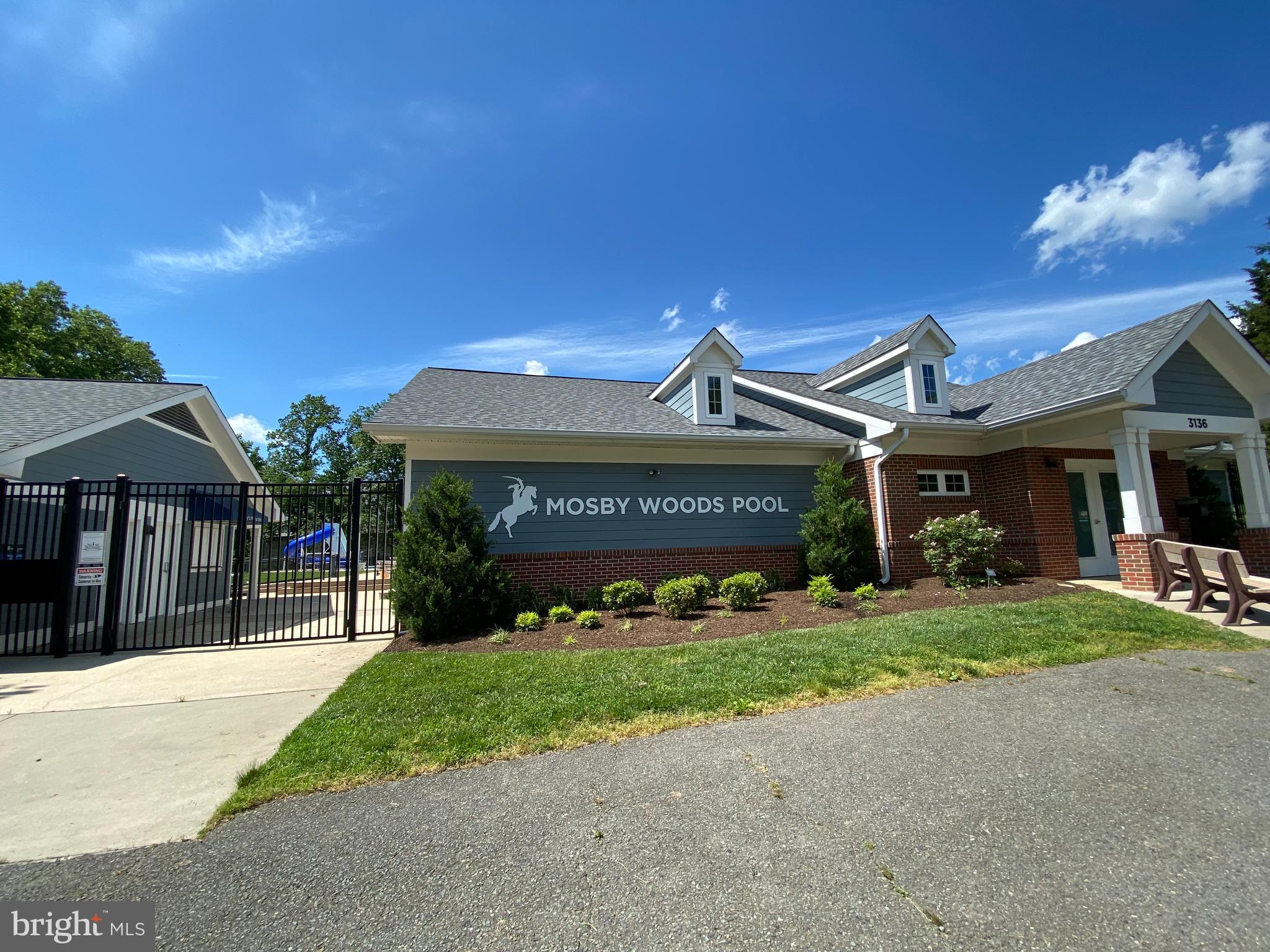 MOSBY WOODS - Residential Lease