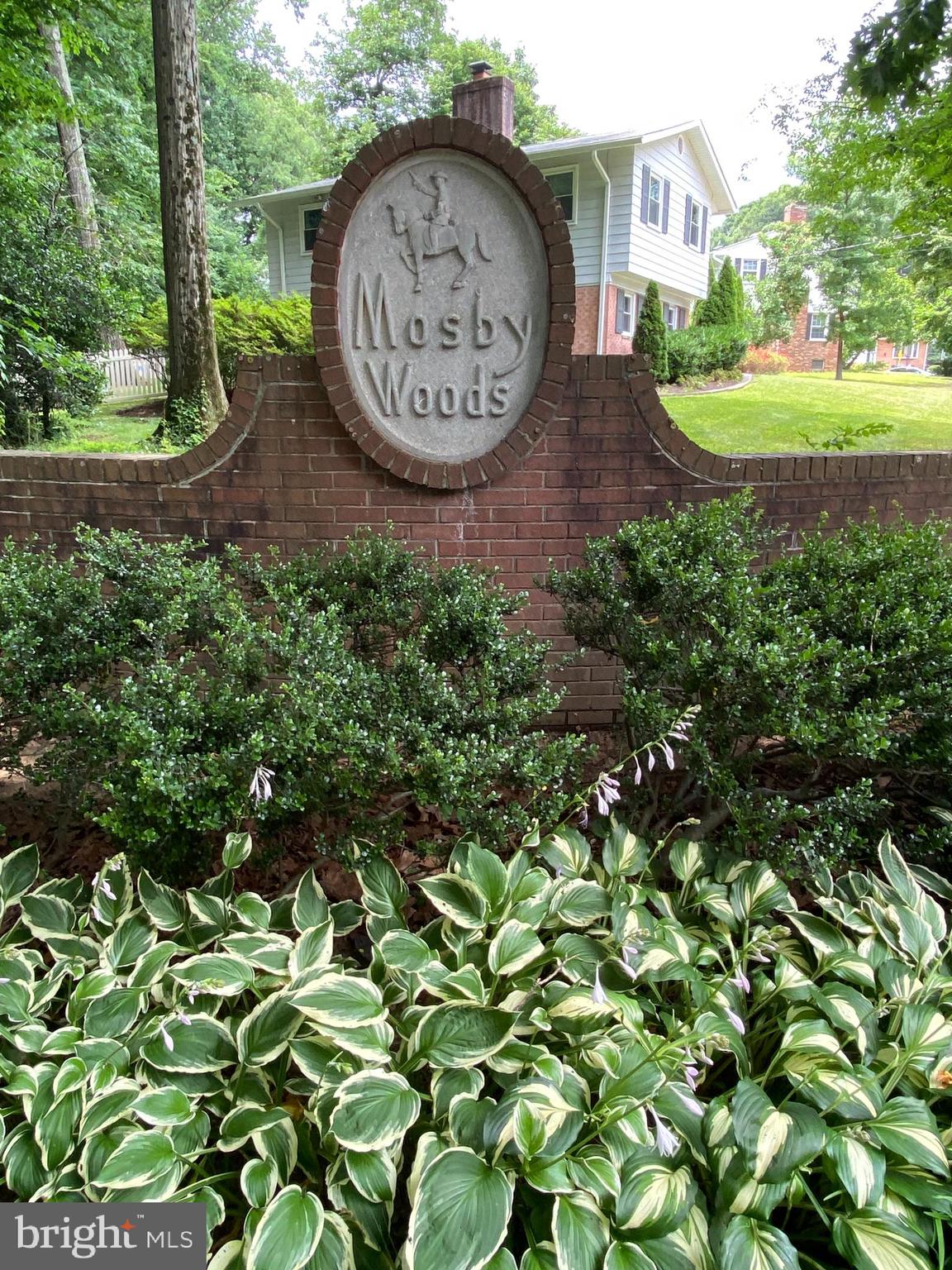 MOSBY WOODS - Residential Lease