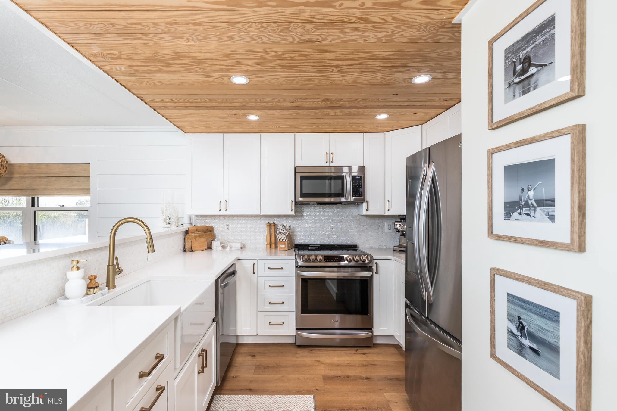 OCEANBAY CITY - Residential