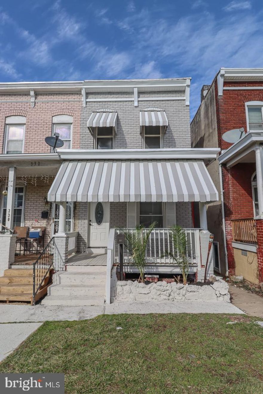 Welcome home! 3 Bedrooms, 2 Full Bathroom and  kitchen has Quartz Counter Top and walk out finished basement. It has Front Patio and Back patio with a fenced yard.  Located close to all major commuter routes, groceries and malls.