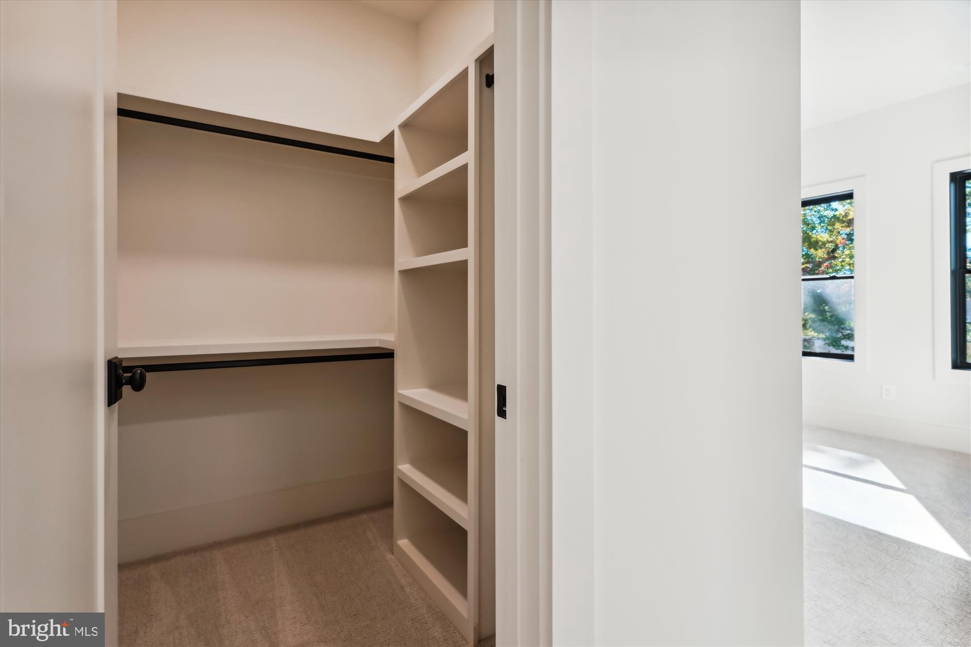 WOODLEY - Residential