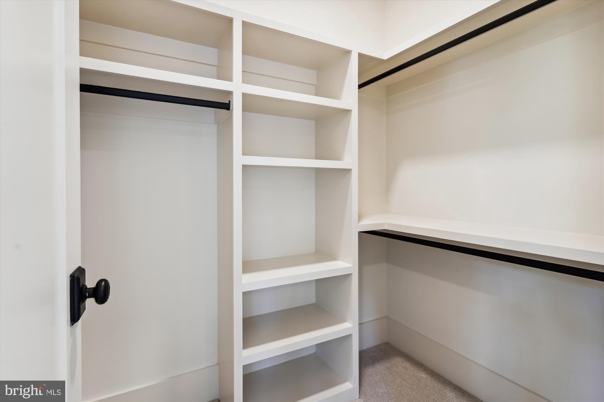 WOODLEY - Residential