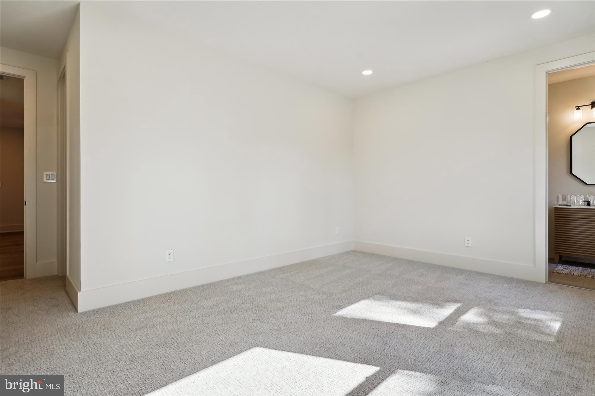 WOODLEY - Residential