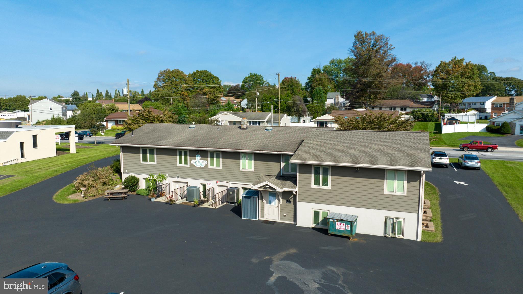 WYOMISSING HILLS - Commercial Sale