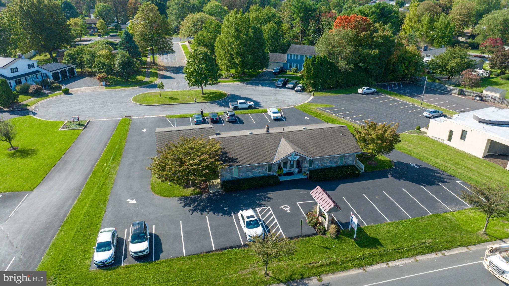 WYOMISSING HILLS - Commercial Sale