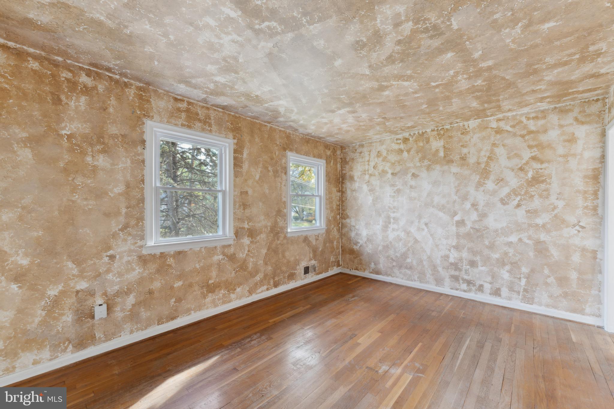 MILL CREEK TOWNE - Residential