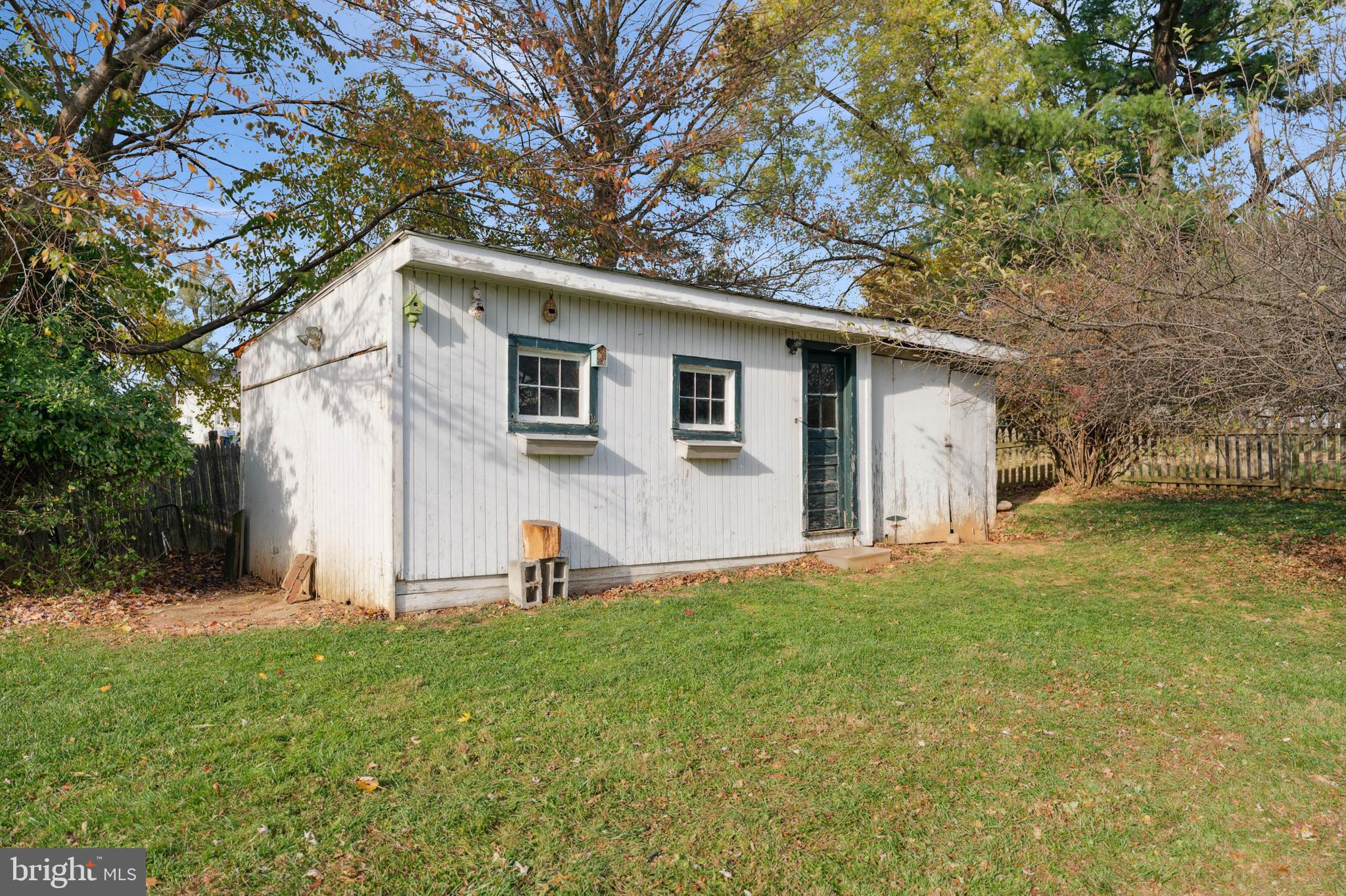 MILL CREEK TOWNE - Residential