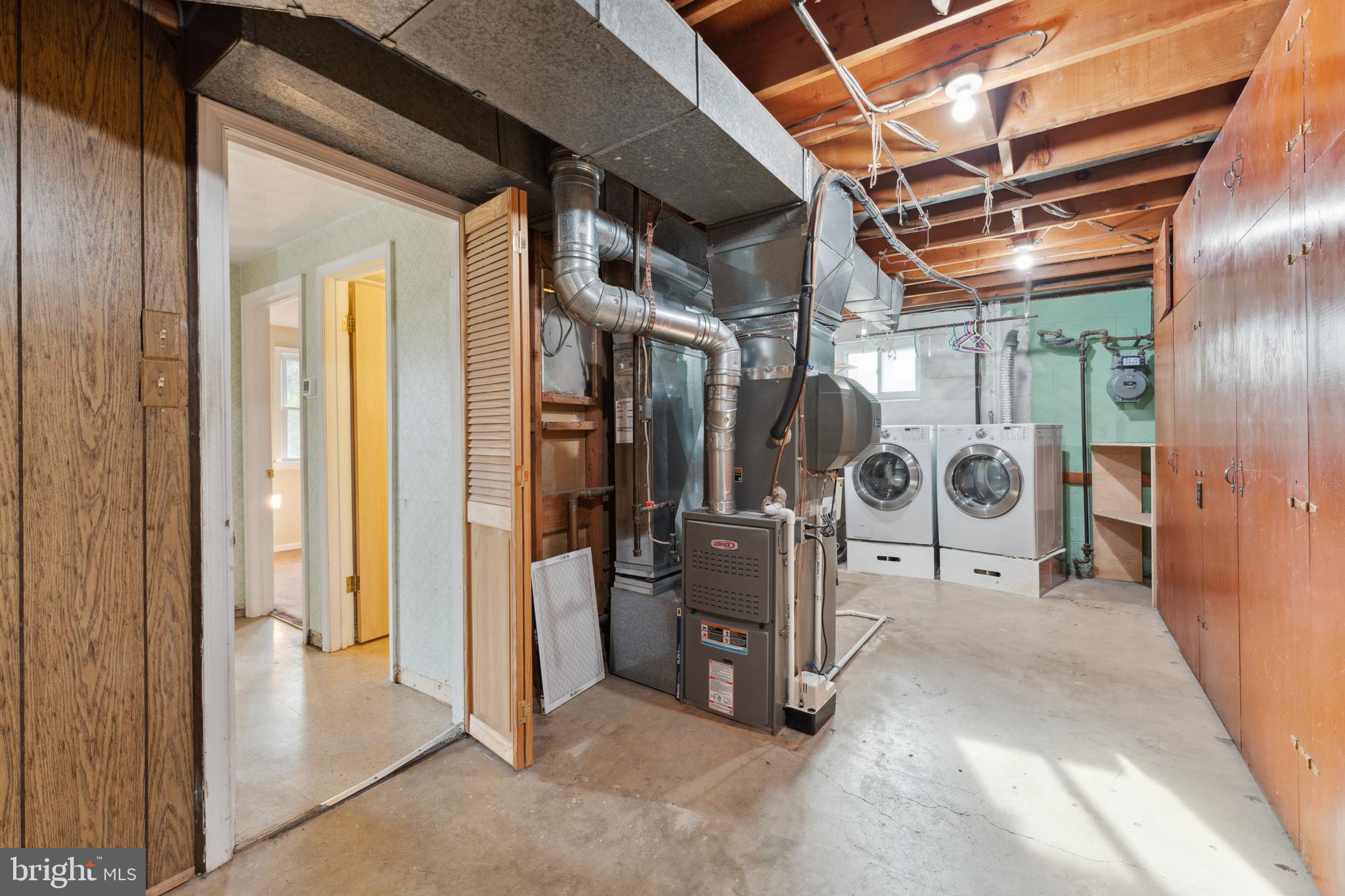 MILL CREEK TOWNE - Residential