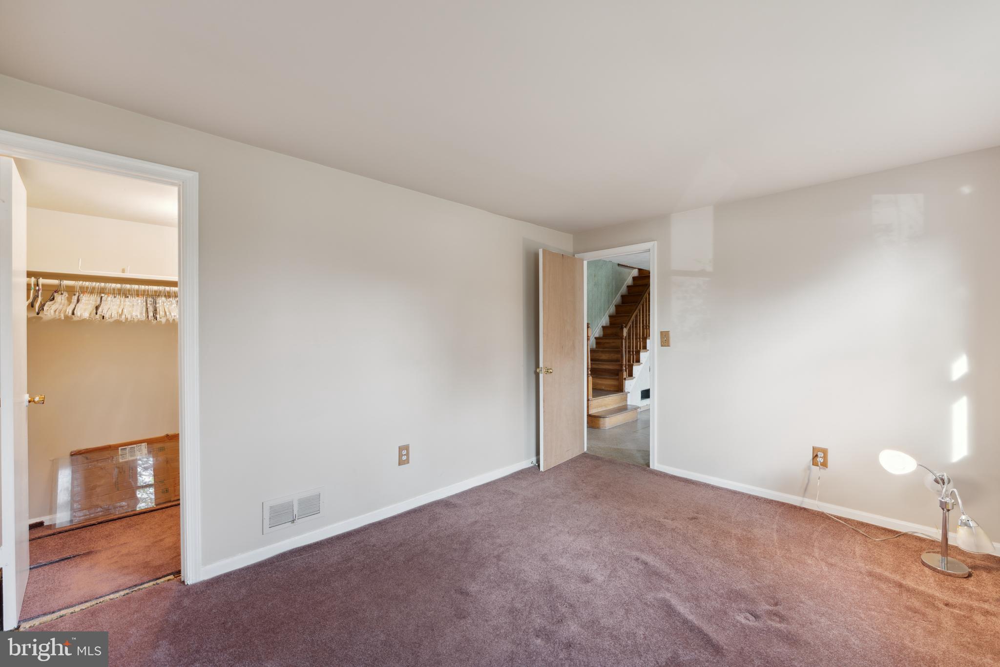 MILL CREEK TOWNE - Residential