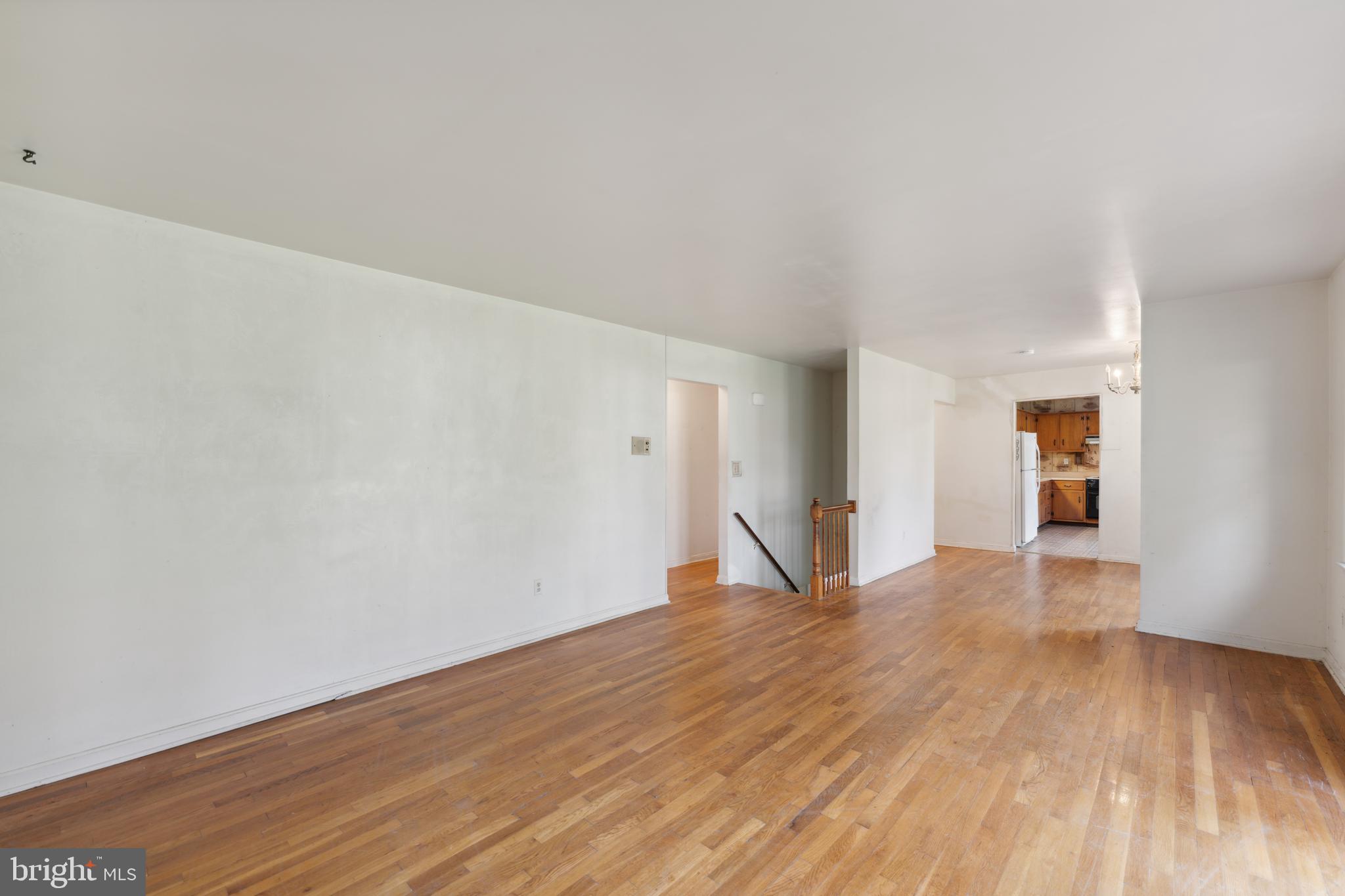 MILL CREEK TOWNE - Residential