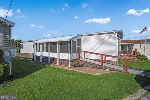 Photo of 2002 W MAIN ST #LOT 13, EPHRATA, PA 17522 (MLS # PALA2027492)