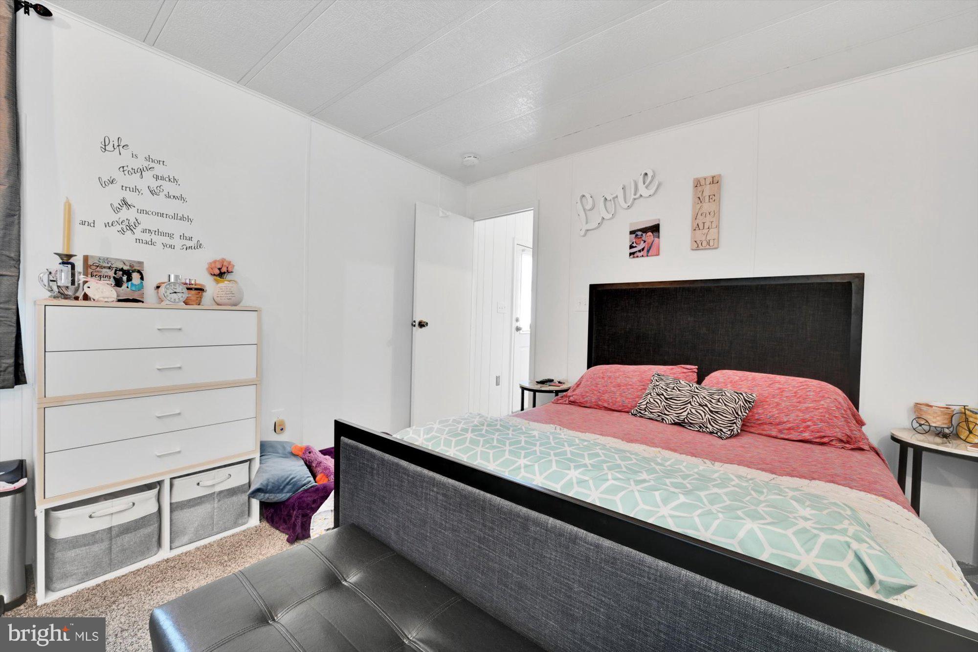 BLUE BELL MOBILE HOME PARK - Residential