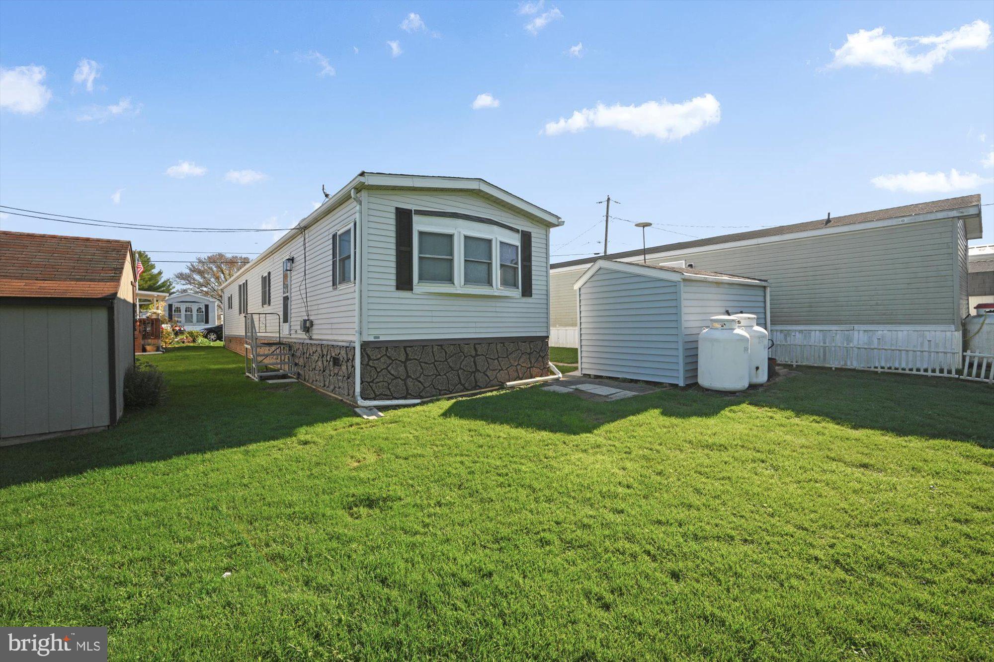 BLUE BELL MOBILE HOME PARK - Residential