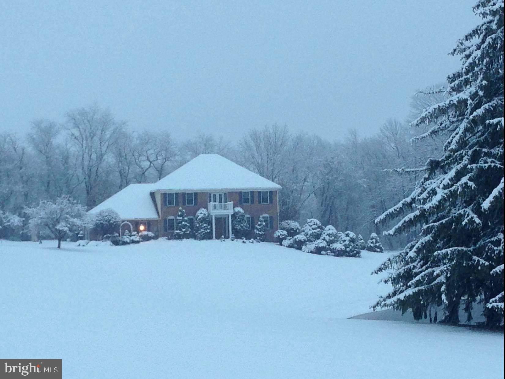 WINDSOR TWP - Residential