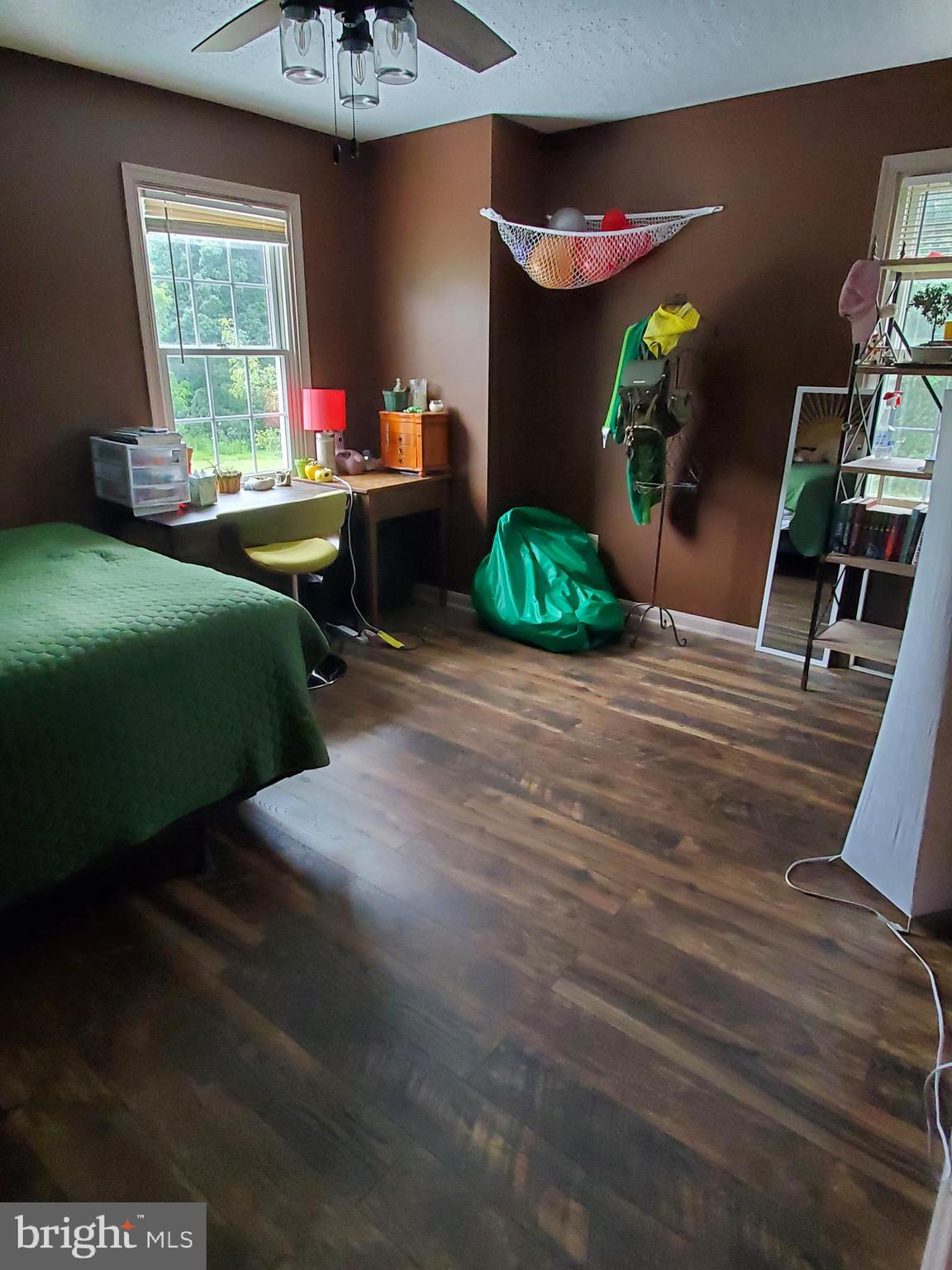 WINDSOR TWP - Residential