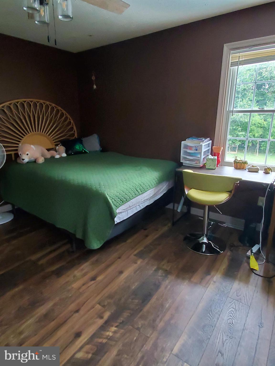 WINDSOR TWP - Residential