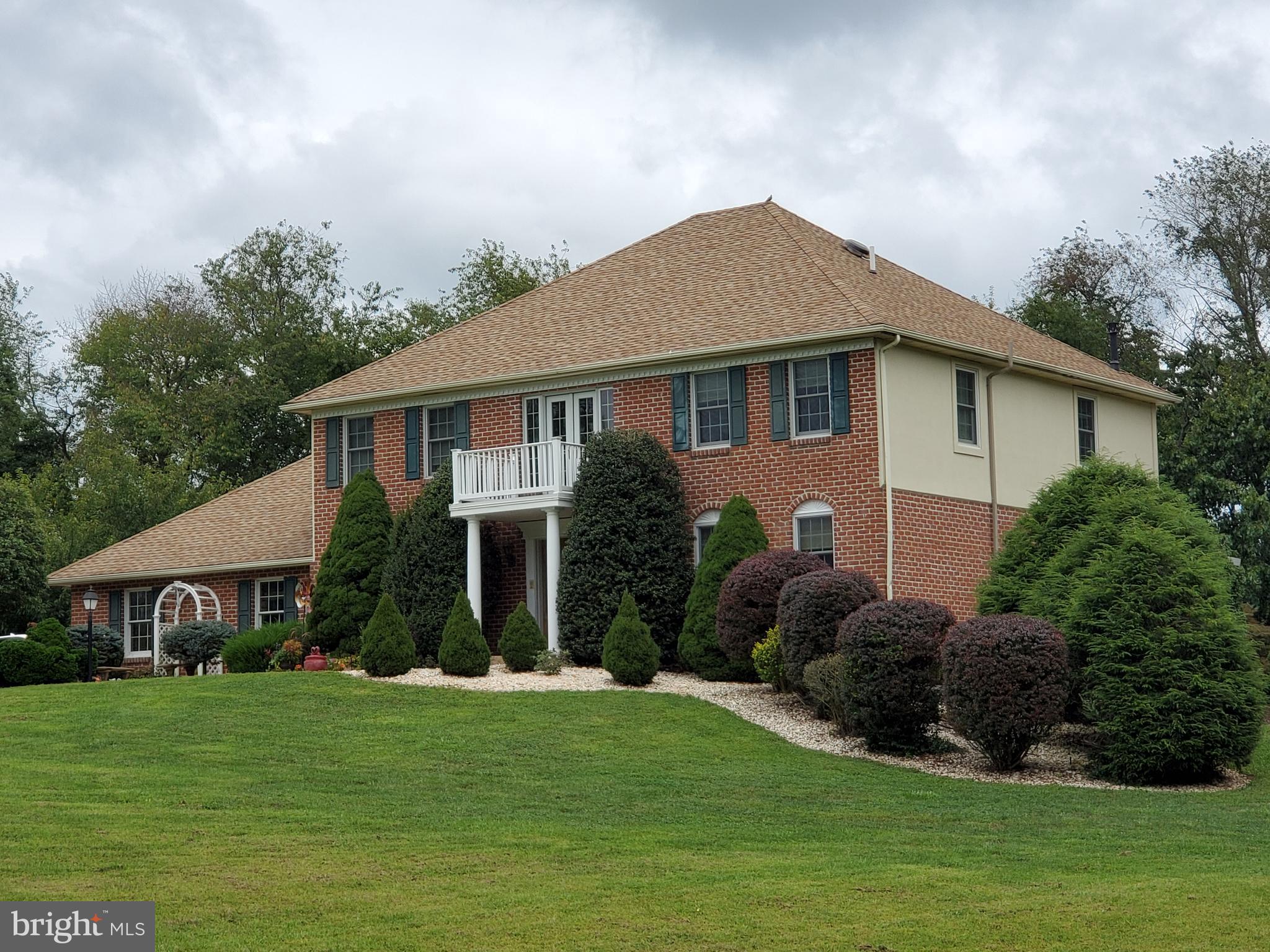 WINDSOR TWP - Residential