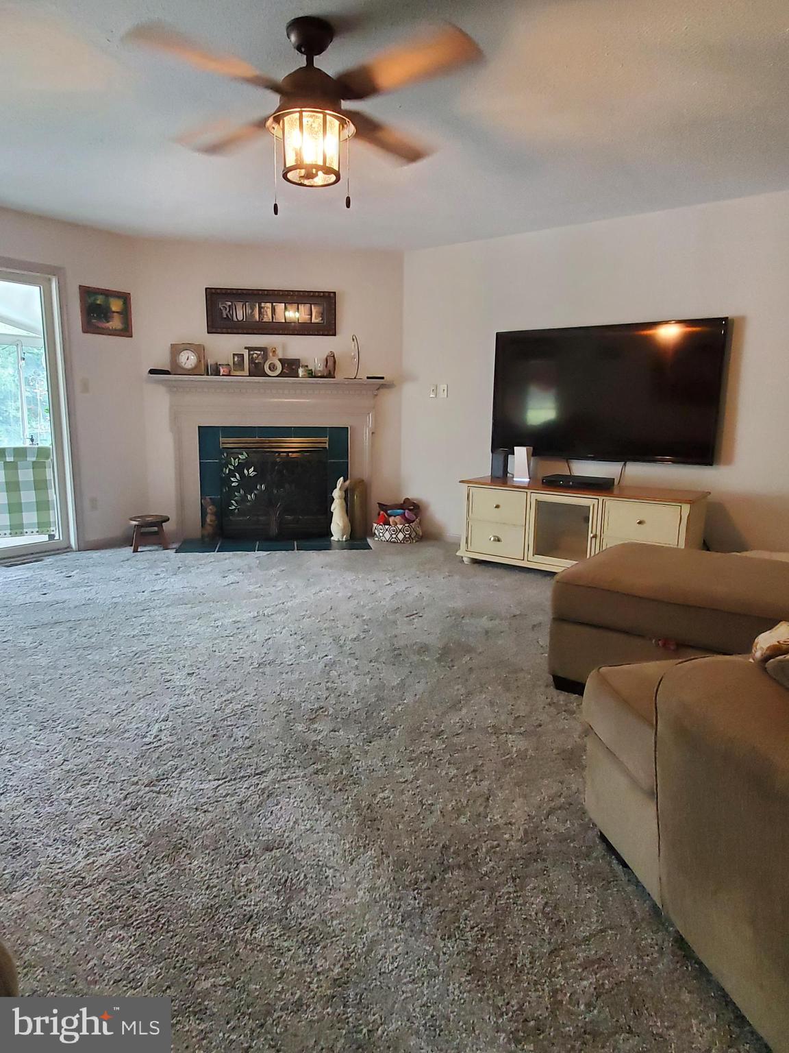 WINDSOR TWP - Residential