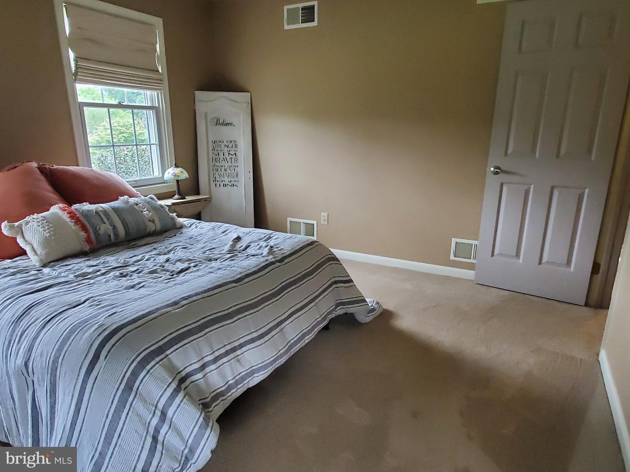 WINDSOR TWP - Residential