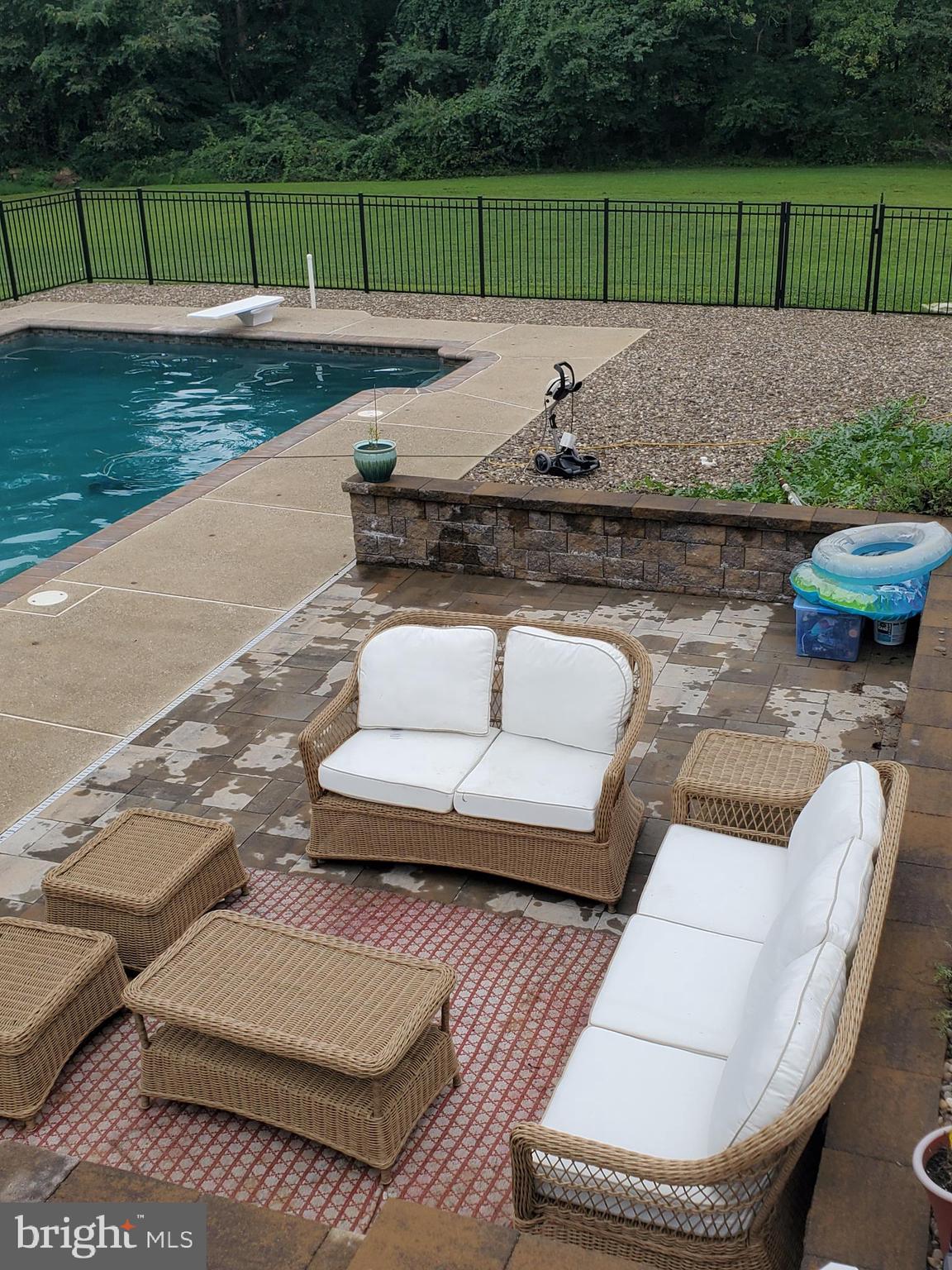 WINDSOR TWP - Residential