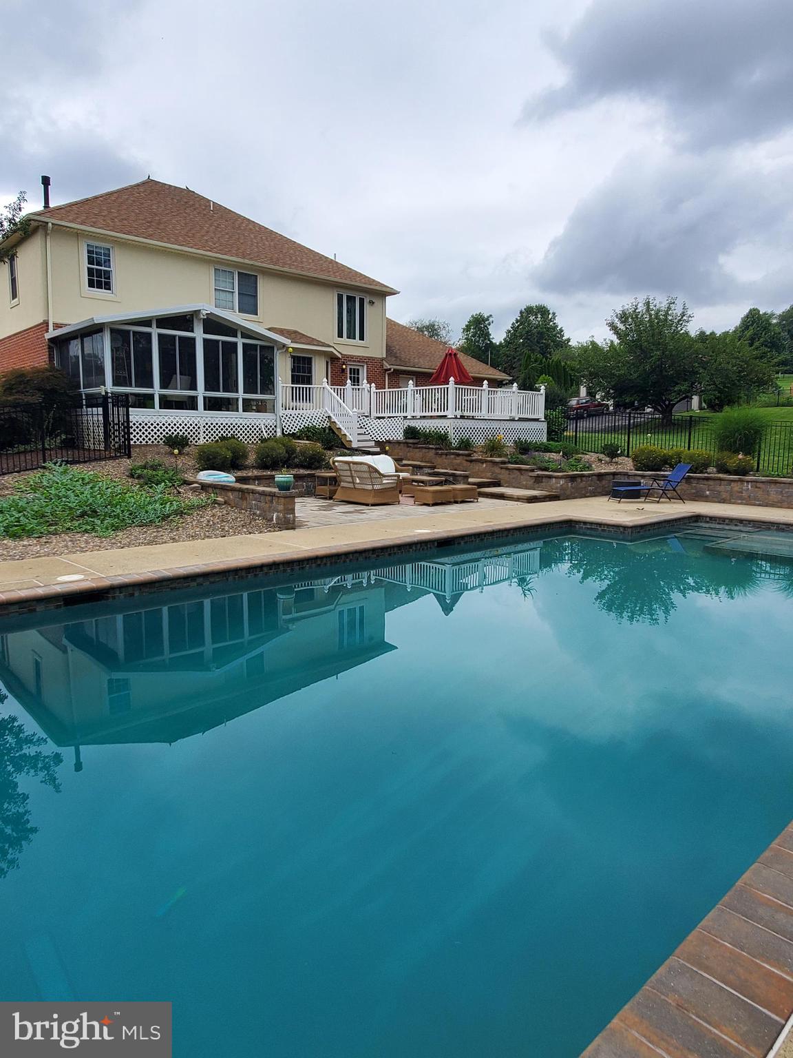 WINDSOR TWP - Residential