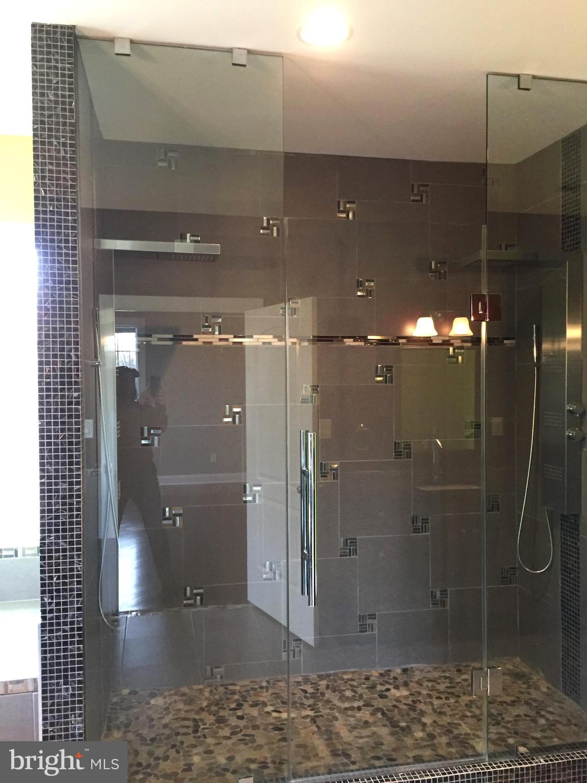 STENWOOD - Residential Lease