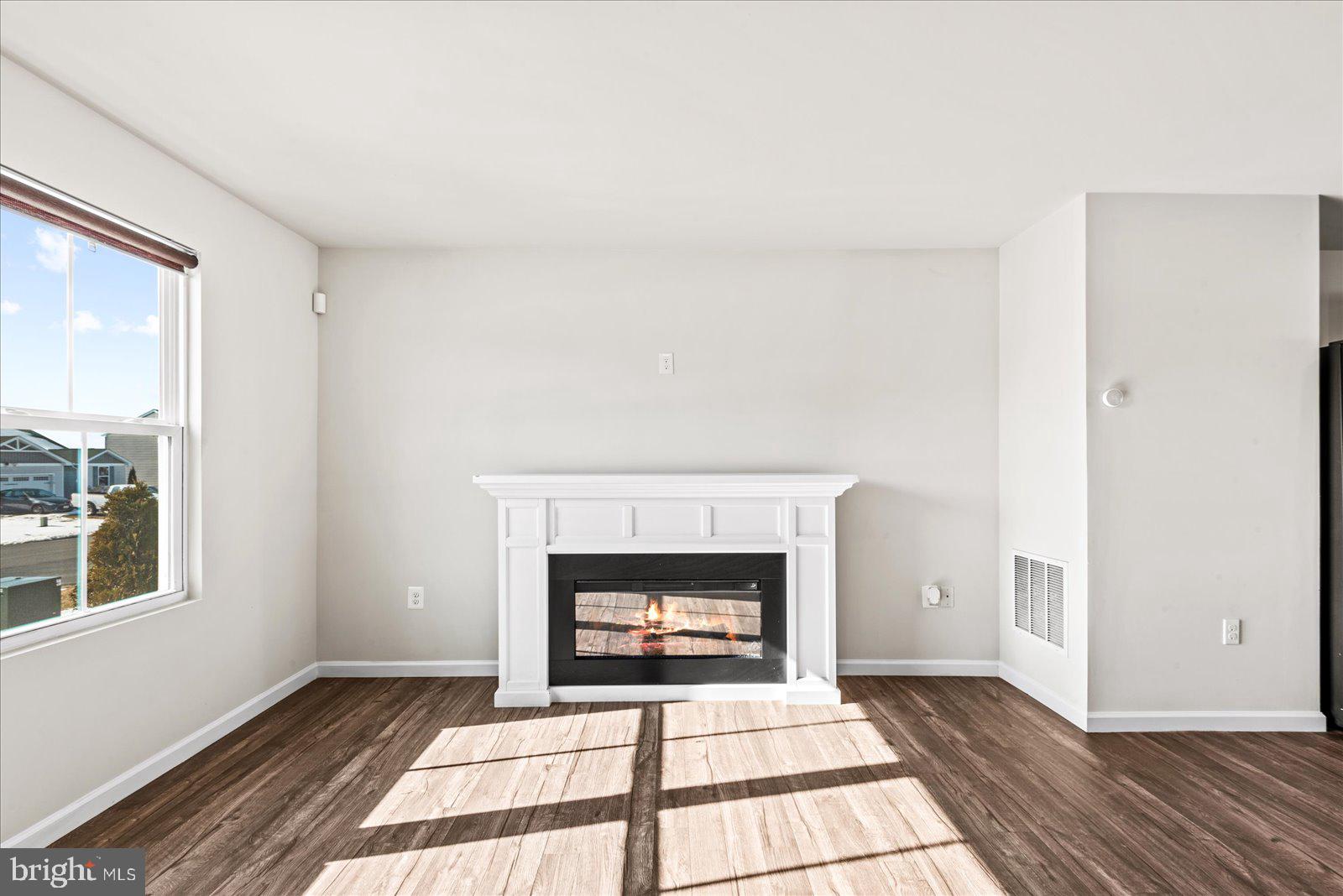 2151 MOURNING DOVE DRIVE