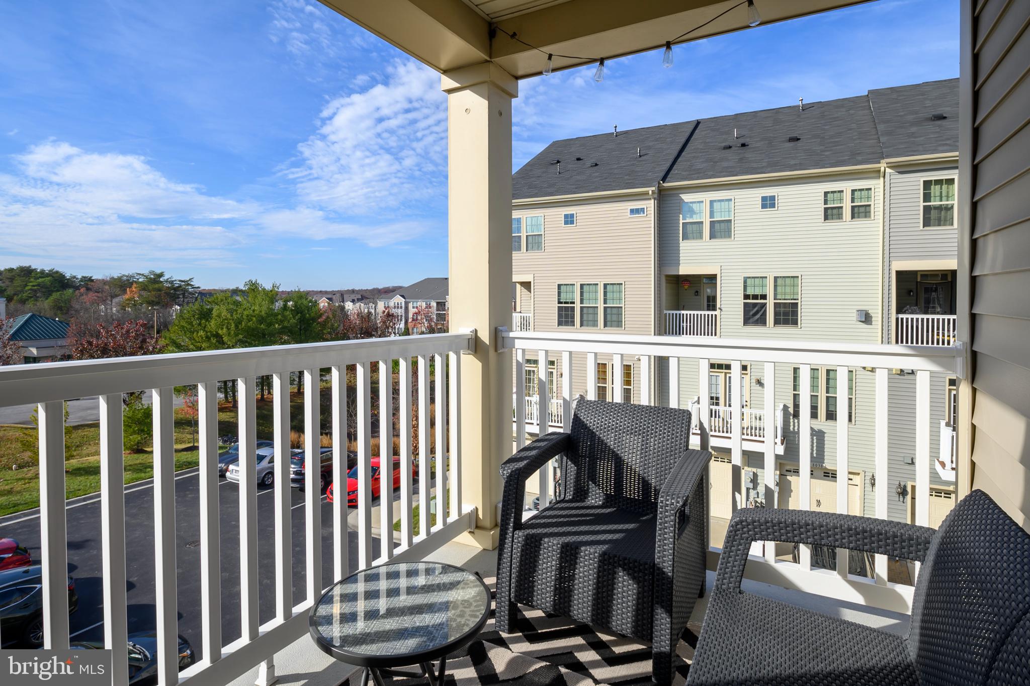 ORCHARD SQUARE - Residential