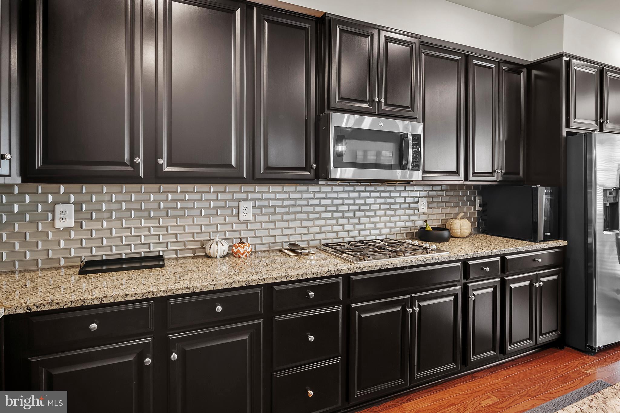 ORCHARD SQUARE - Residential