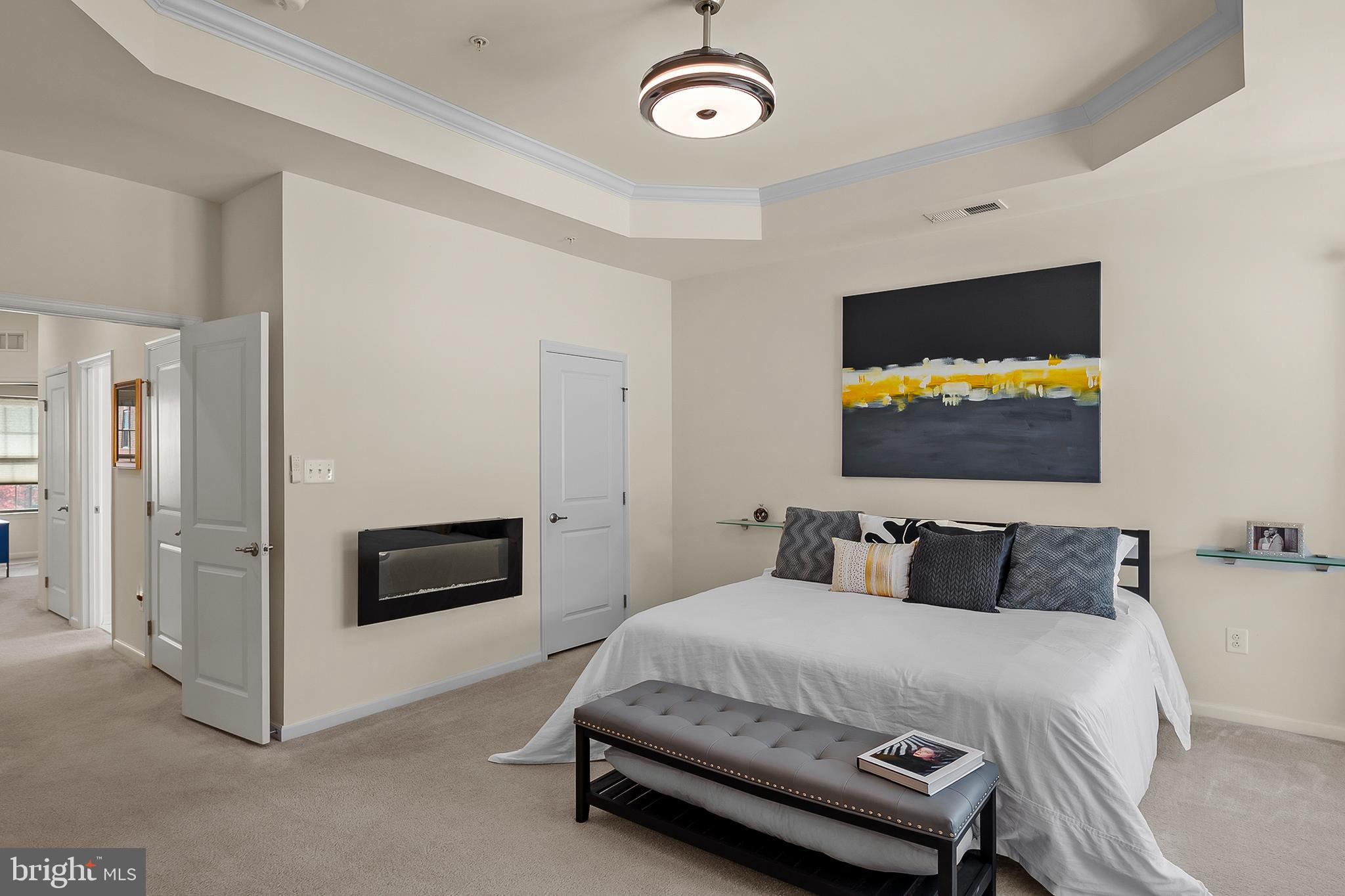 ORCHARD SQUARE - Residential