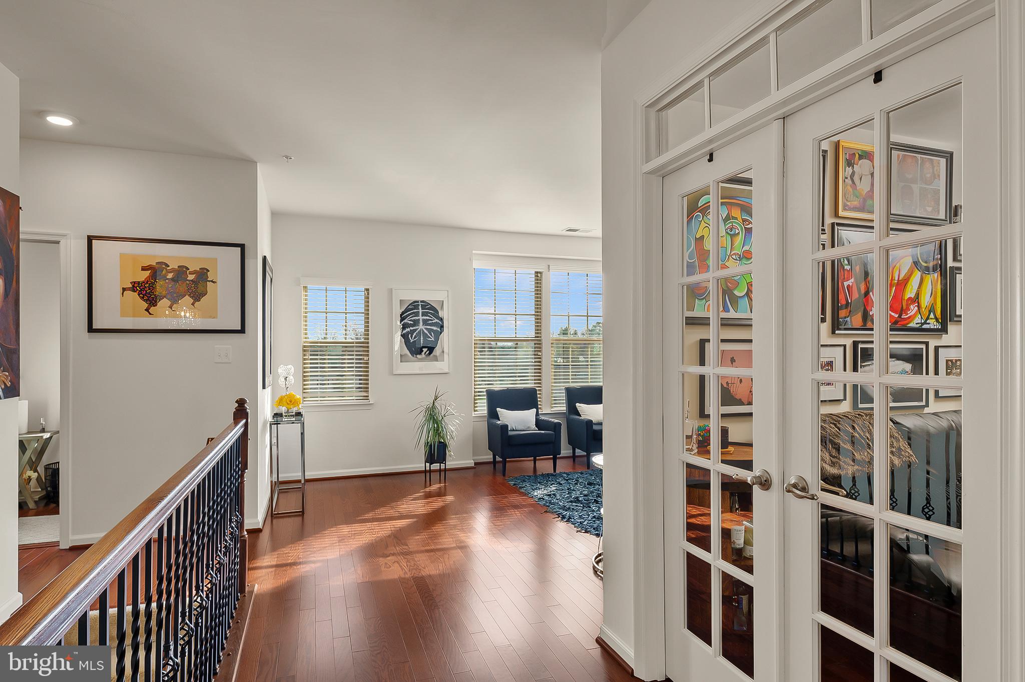 ORCHARD SQUARE - Residential