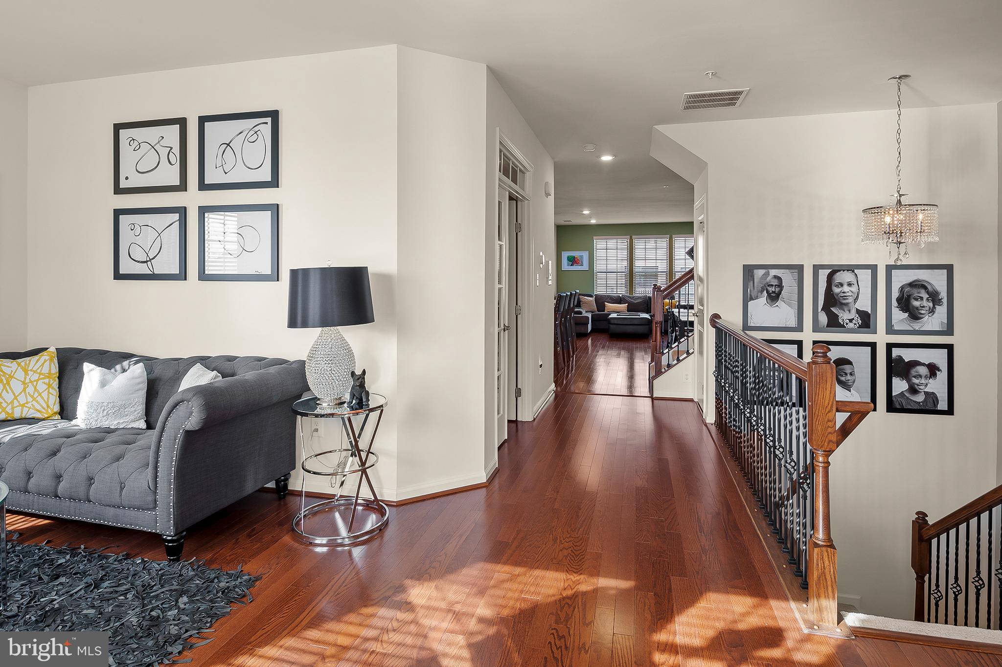 ORCHARD SQUARE - Residential