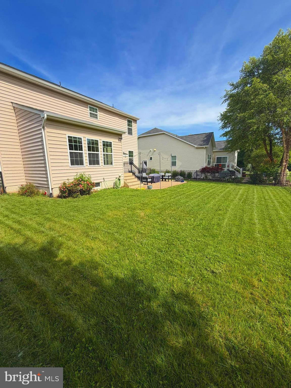 12037 LIVE OAK DRIVE
