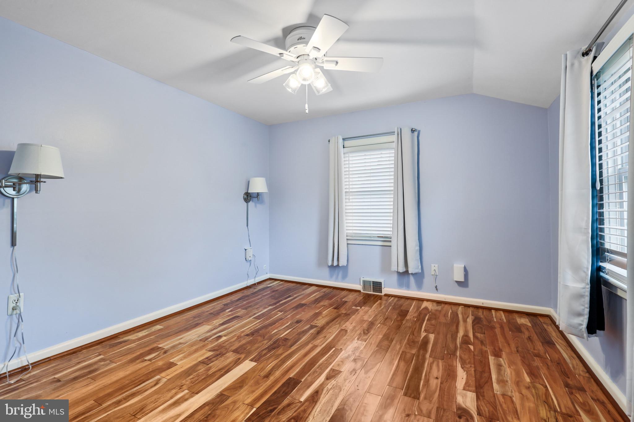 LINDEN HEIGHTS - Residential