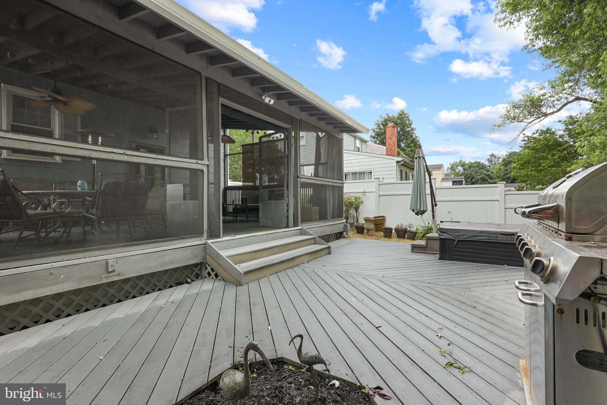 LINDEN HEIGHTS - Residential