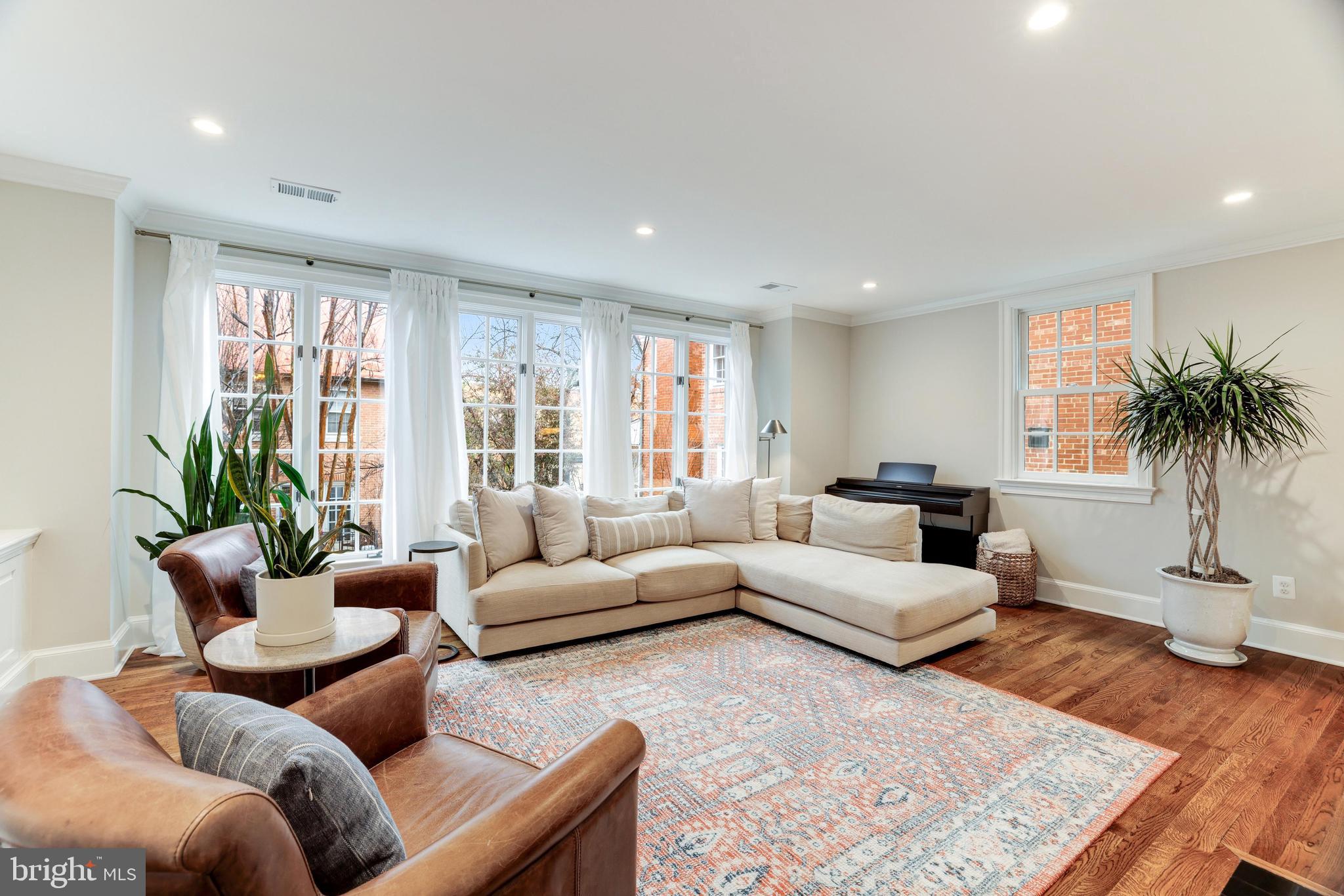 POMMANDER WALK - Residential