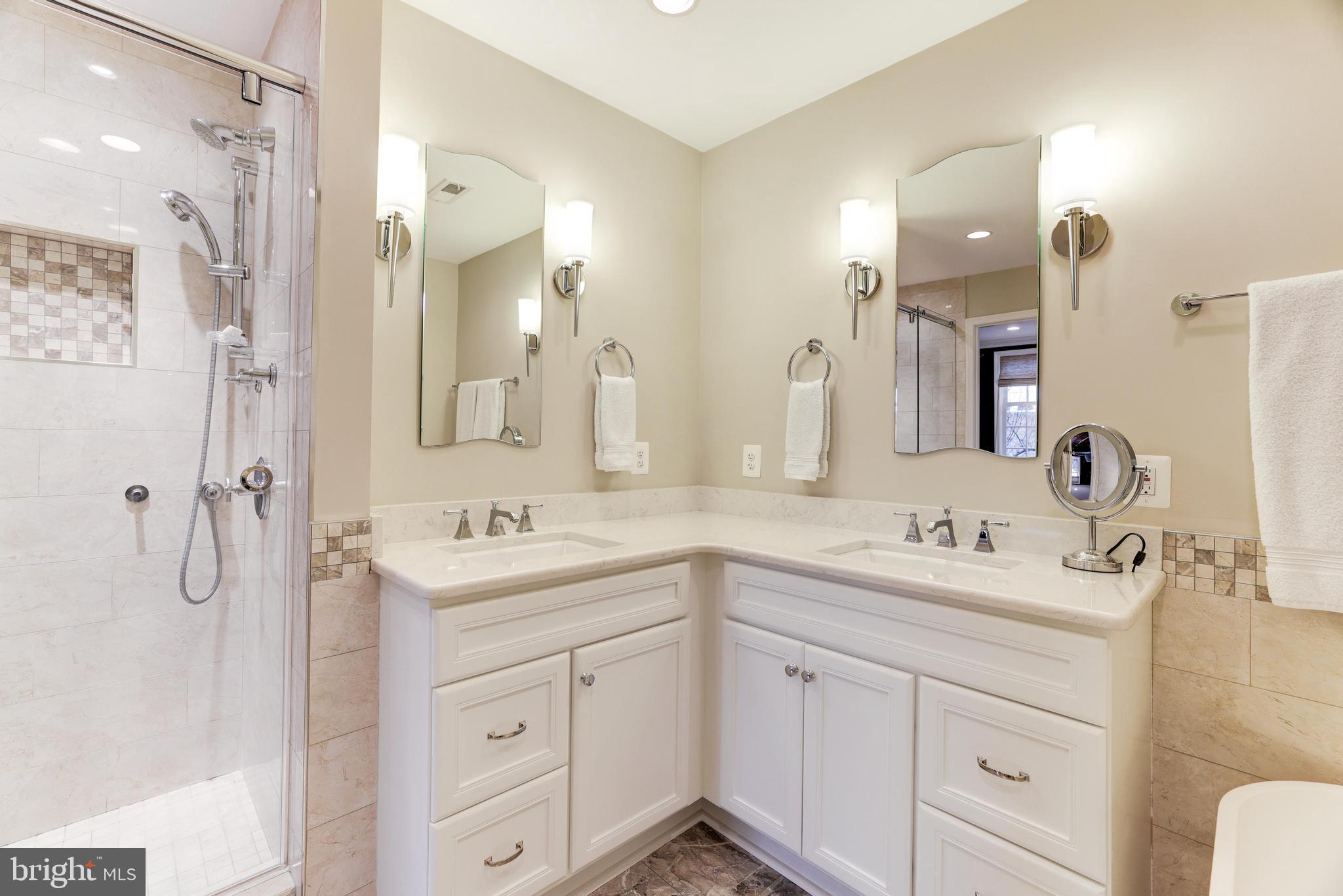 POMMANDER WALK - Residential