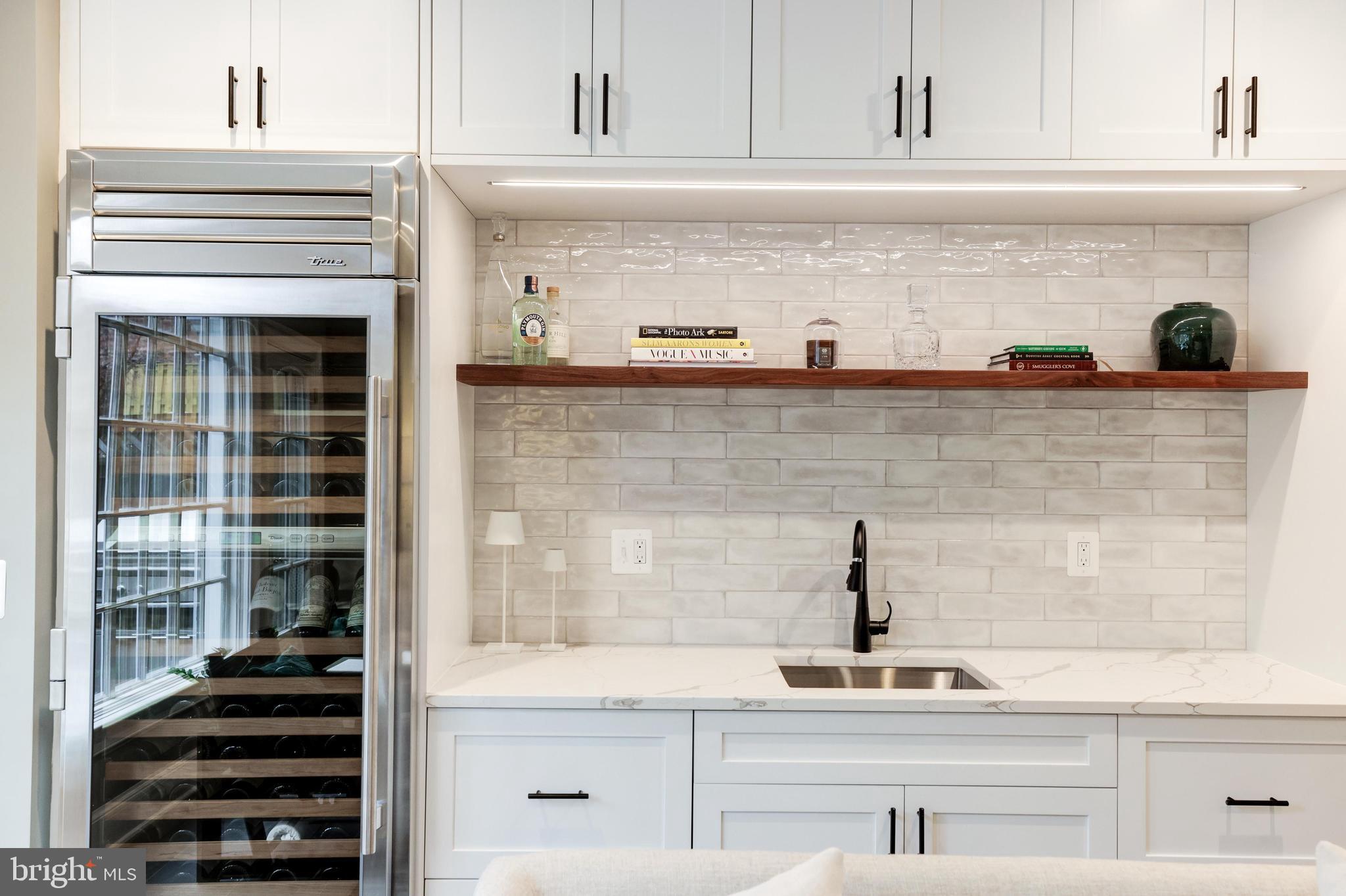 POMMANDER WALK - Residential